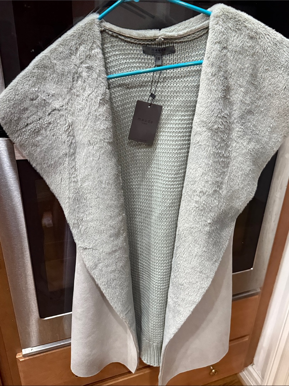 Faux-Shearling Vest with Plush Trim - Light Gray